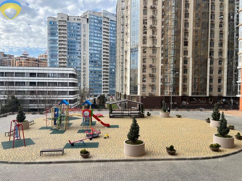 продажа трехкомнатной квартиры номер A-173604 в Приморском районе, фото номер 7